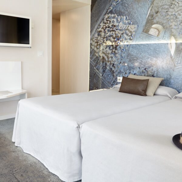 Granada Five Senses2 600x600