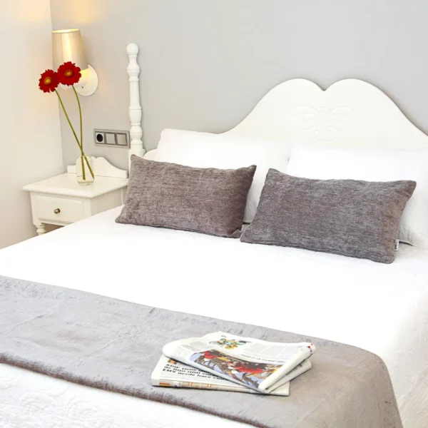 Hotel Carlos V1 600x600