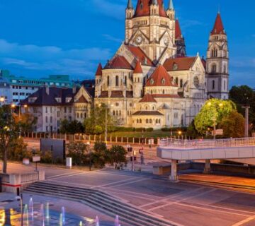 Vienna 360x320