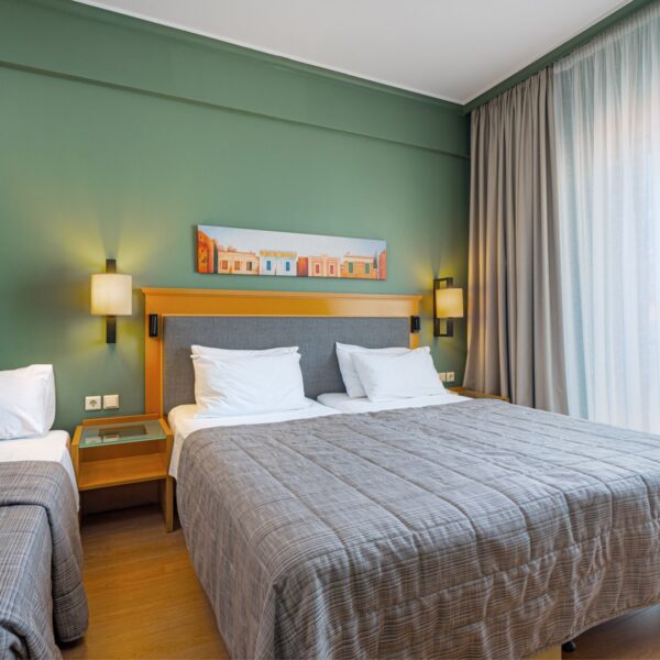 Hotel Plaka (Athens)