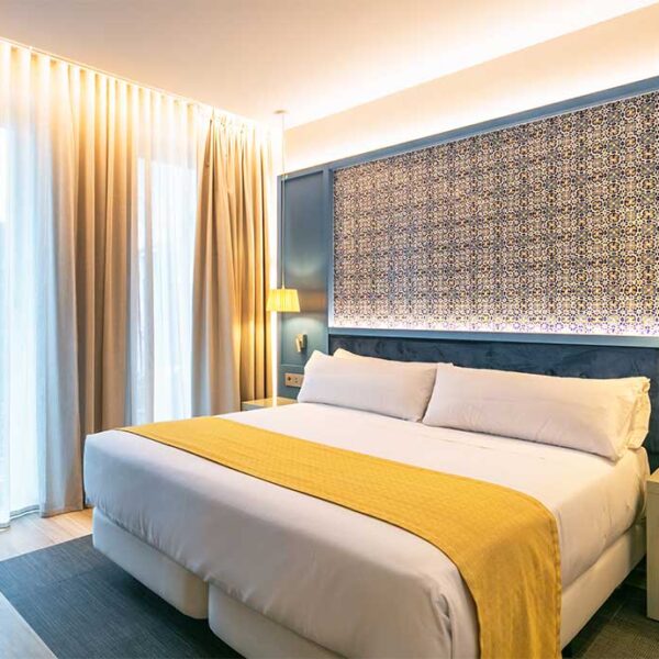 Catalonia Porto Hotel