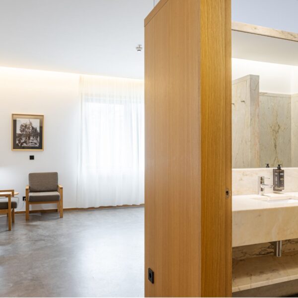 Quarto unique secretaria Evora Olive Hotel 600x600